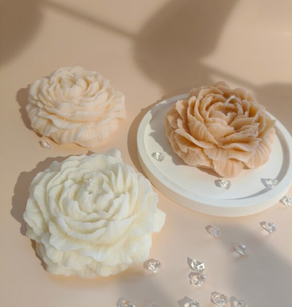 Le Laro Peony Trio Candle Gift Set