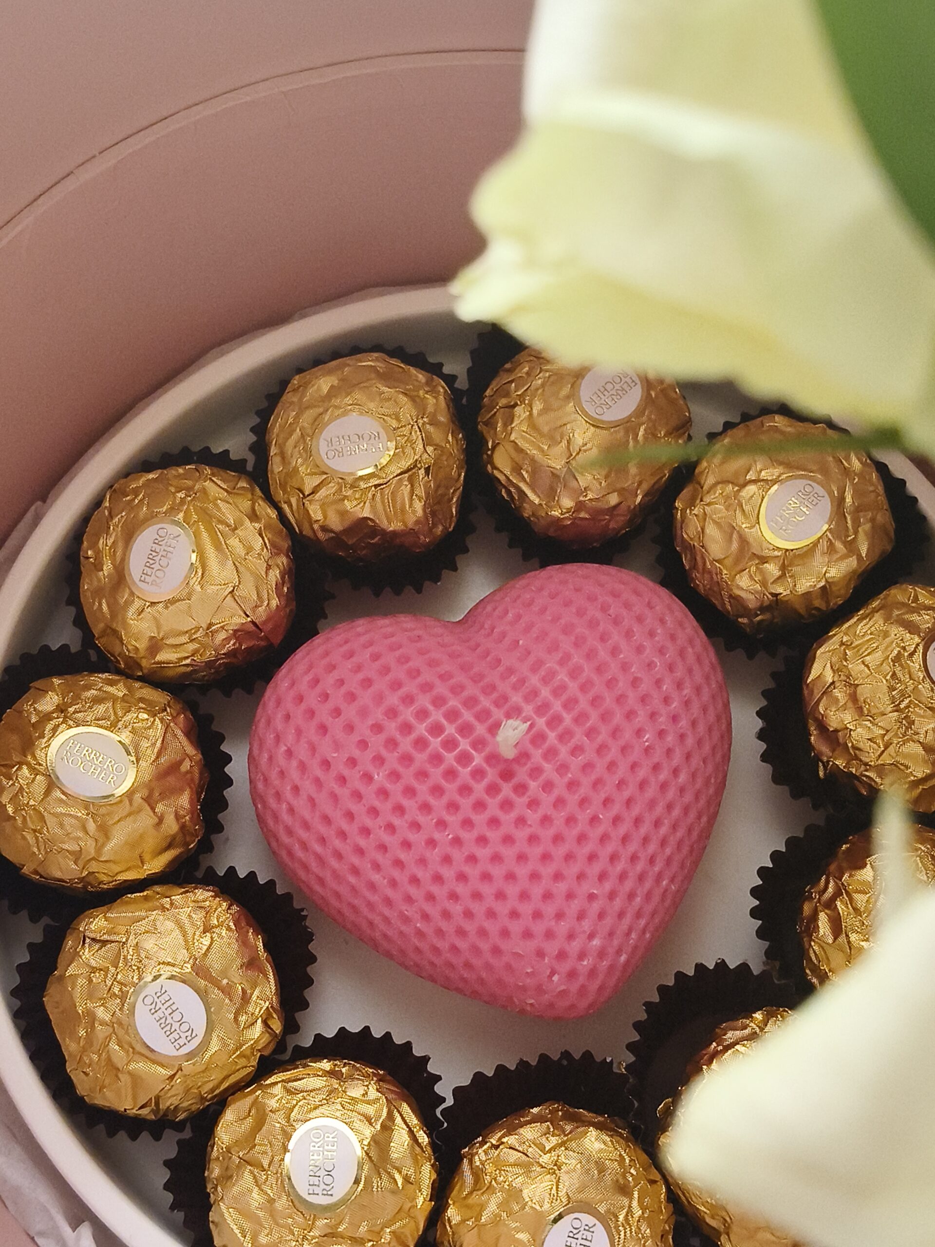 floral gift box4 Le Laro Floral Gift Box