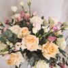 roses and lisanthus2 Le Laro Roses and Lisianthus