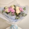 Le Laro Roses and Chrysantemum